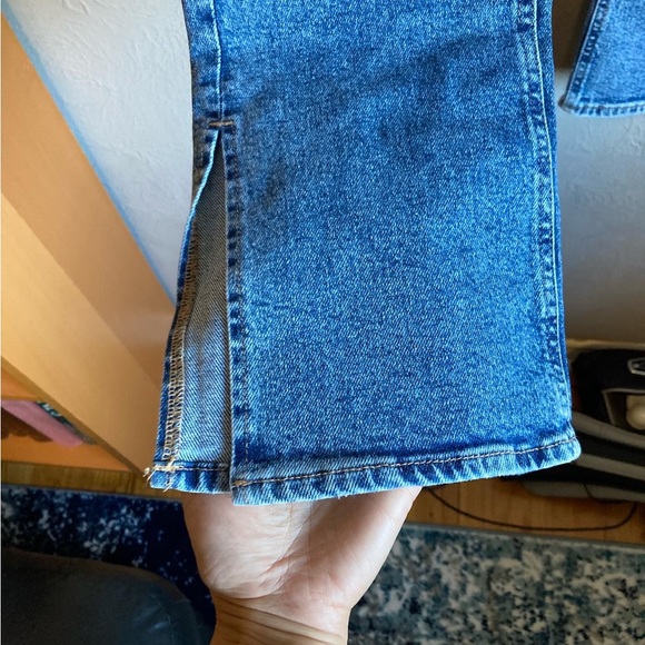 H&M Straight split hem jean - Picture 3 of 5